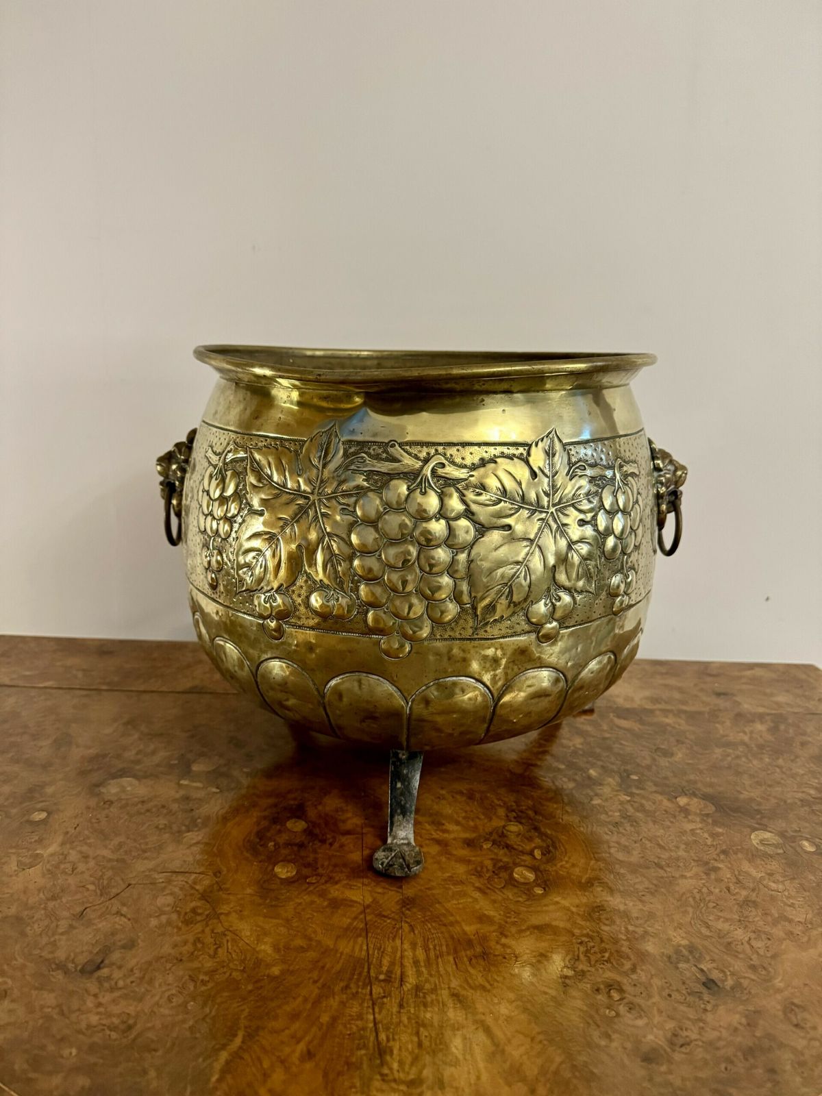 Quality Antique Brass Jardiniere photo vinterior