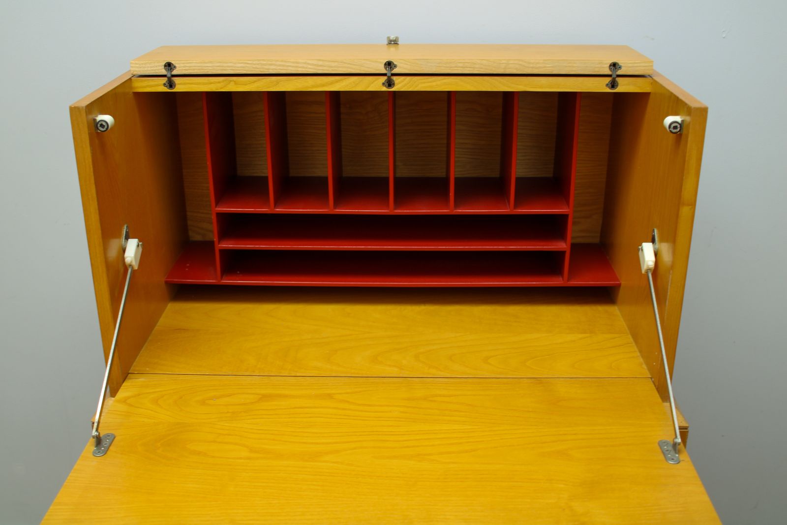 photo vinterior Vintage Mid Century Remploy Writing Desk/Bureau In Ash