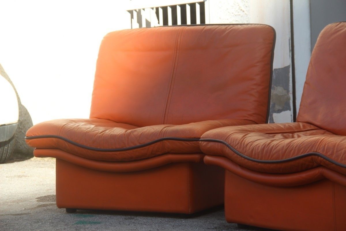 Living Room Seat Italian Design 1980s Leather Particular Form Lev&Lev Production Mod. Gabbiano photo for sale