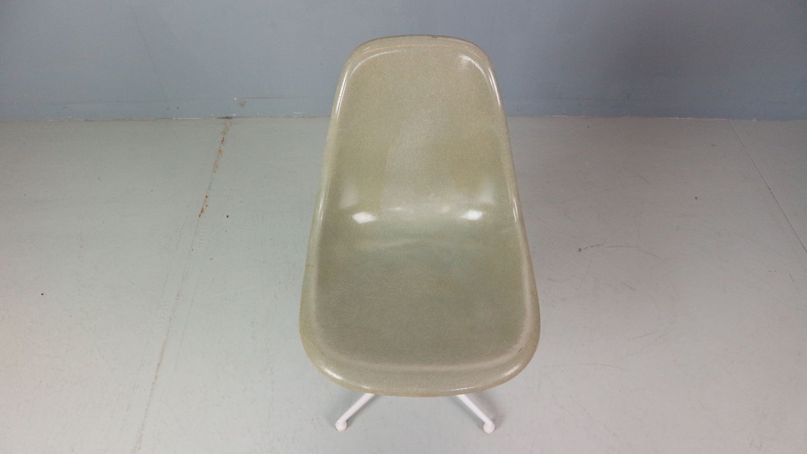 Charles & Ray Eames "La Fonda" Sea Foam Green Fiberglass Chairs Herman Miller photo 1400.0