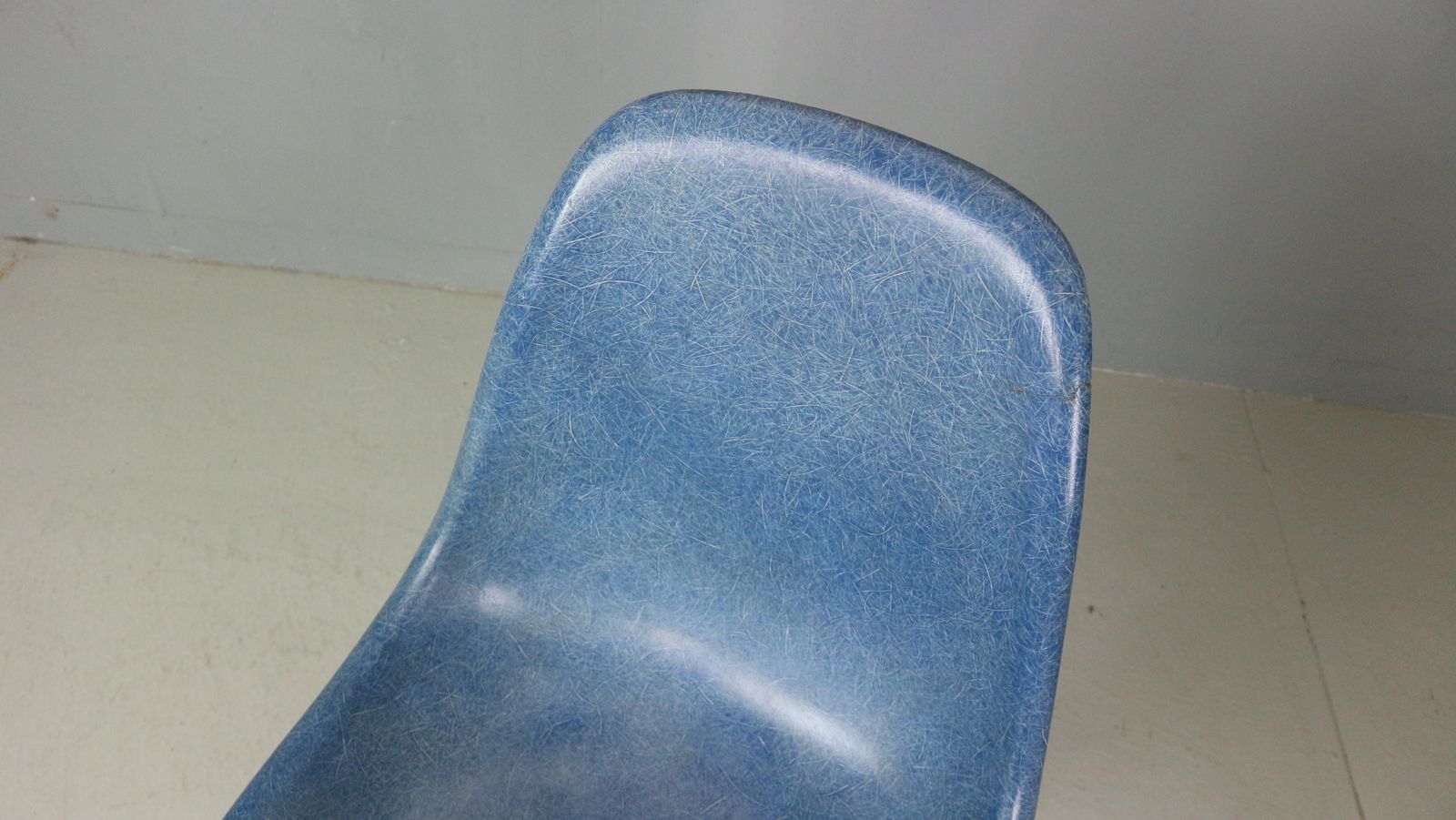 Charles & Ray Eames "La Fonda" Blue Fiberglass Chairs Herman Miller photo buy