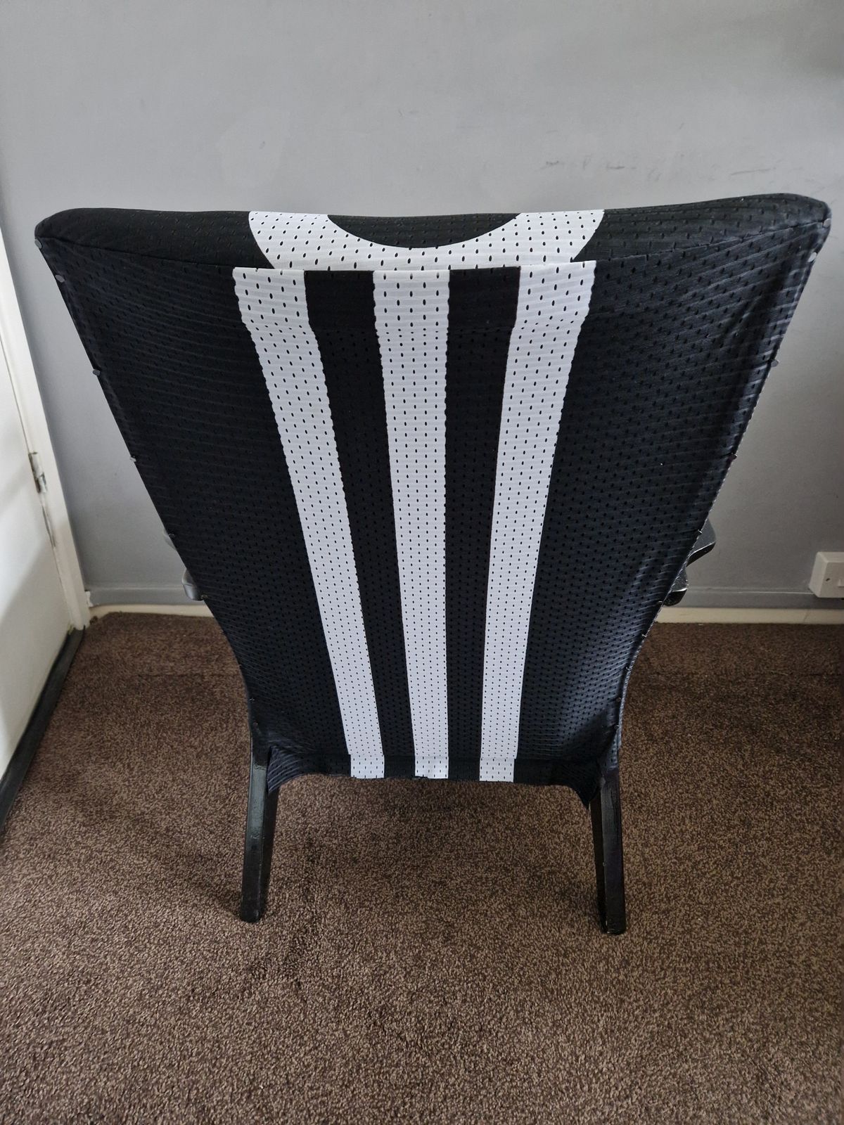 Adidas Parker Knoll, 19th Century photo vinterior