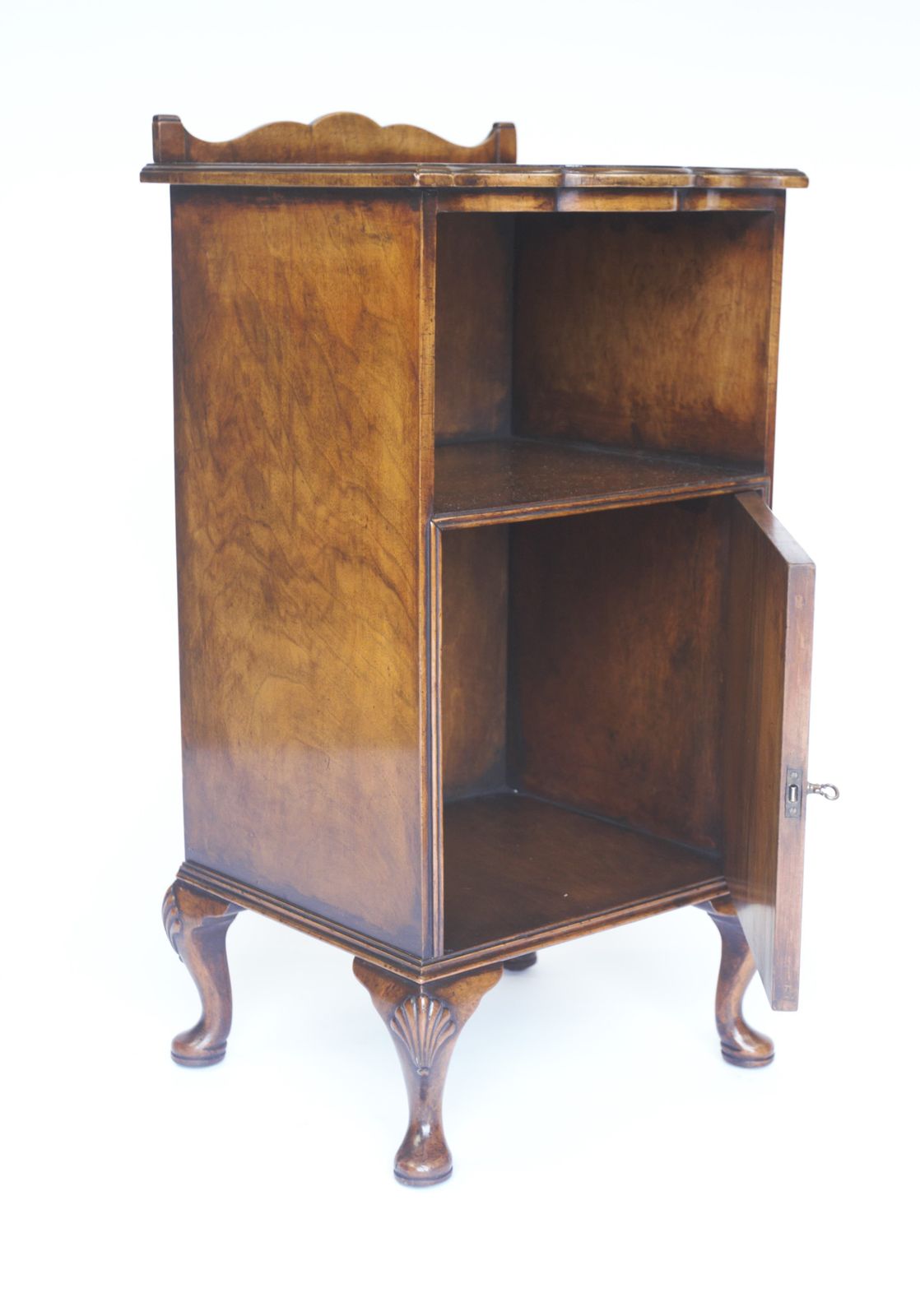 Walnut Queen Anne Style Bedside Table photo furniture