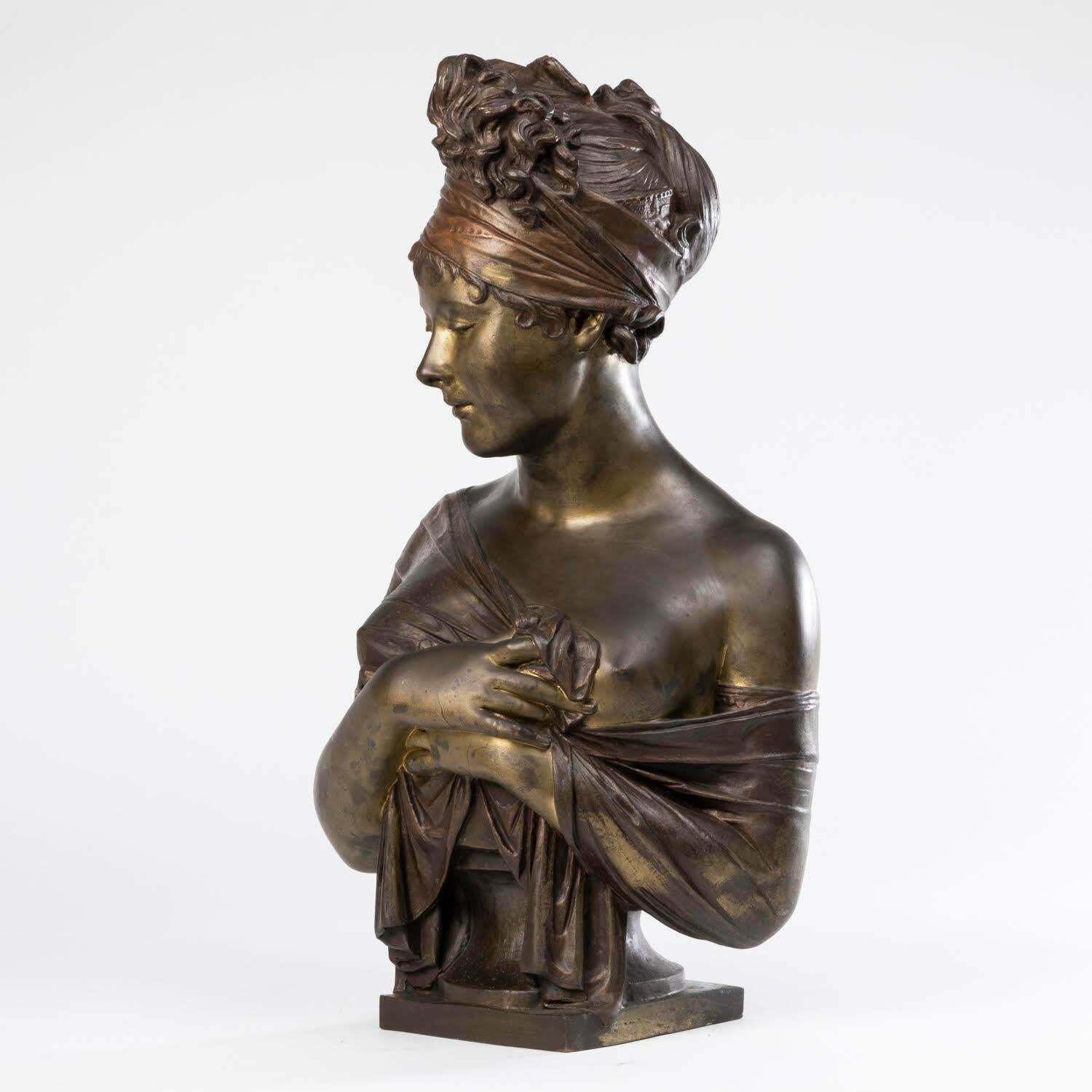 Sculpture Of The Bust Of Madame Récamier, Patinated Bronze, Napoleon III Period. photo furniture