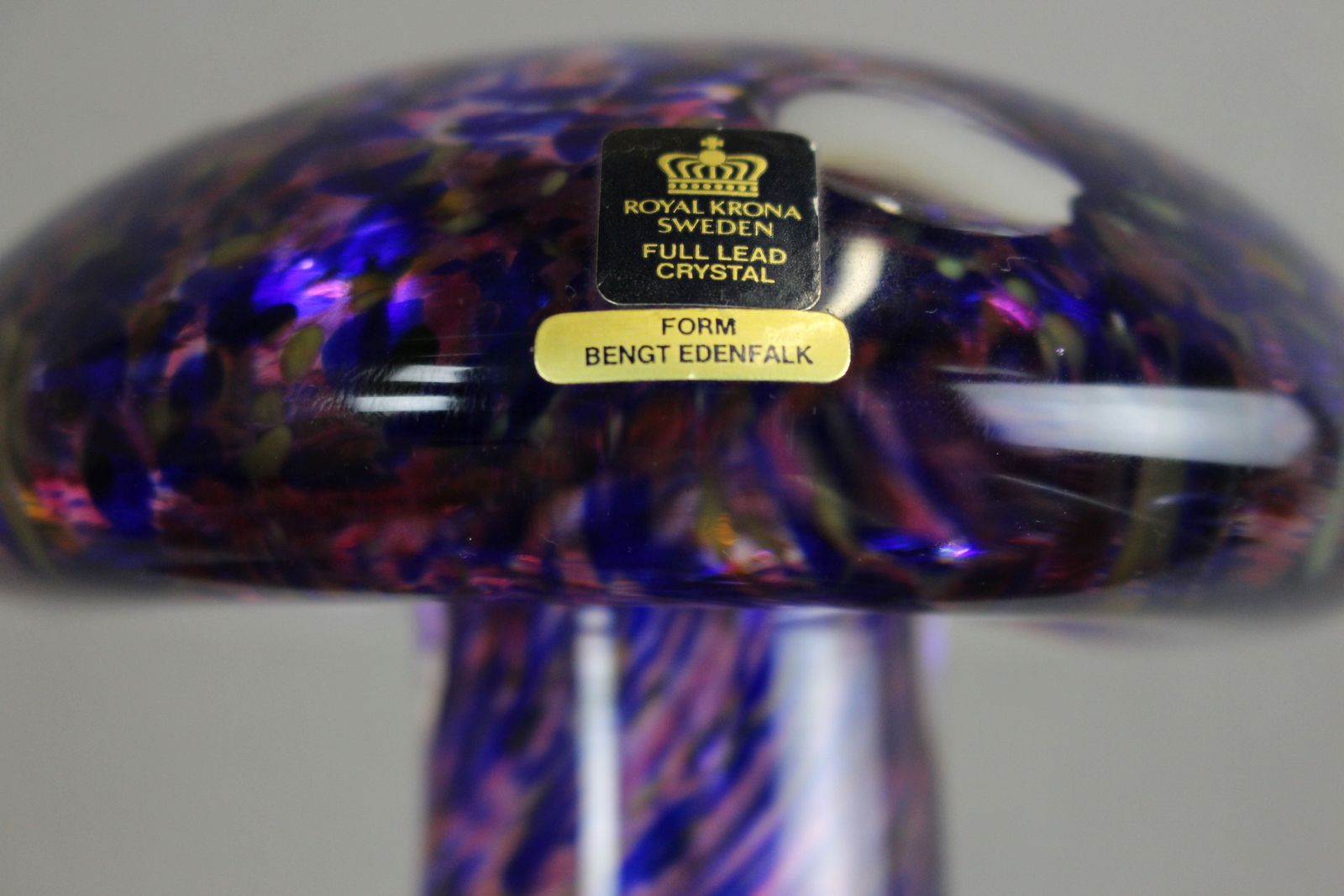 photo vinterior Pair Mid 1970’s Royal Krona Glass Paperweights By Bengt Edenfalk