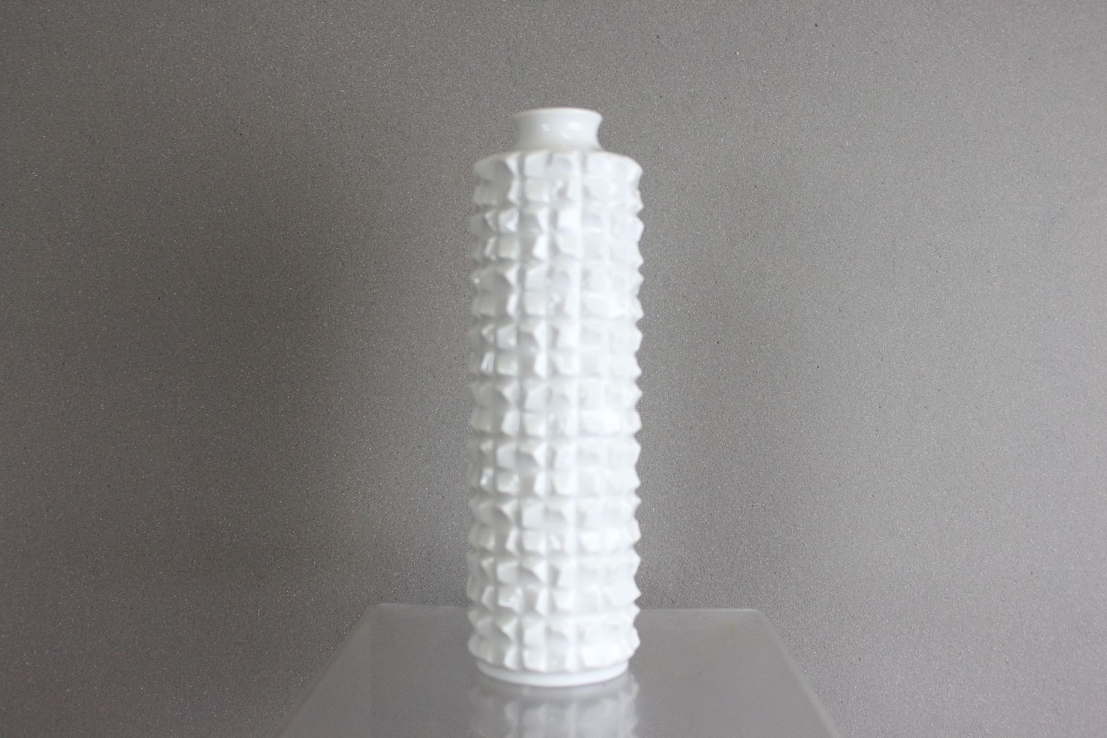 1960’s Meissen White Vase By Ludwig Zepner In Original Box photo furniture