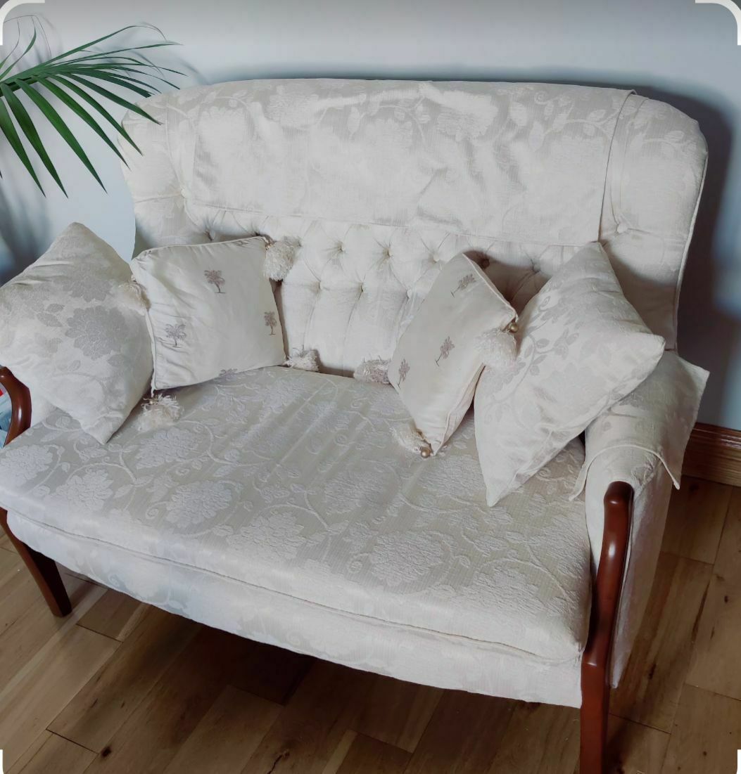 Fully Restored   Parker Knoll Mid Century 2 Seater Sofa And Two Chairs photo vinterior