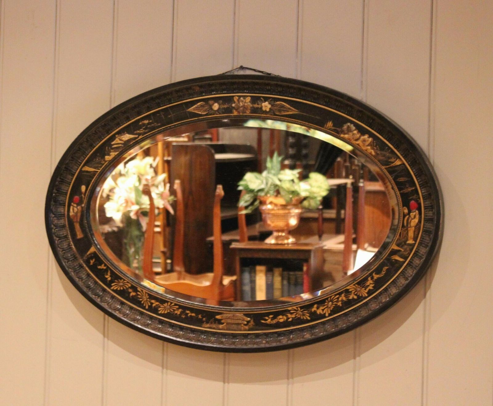 Oval Black Lacquered Wall Mirror photo furniture