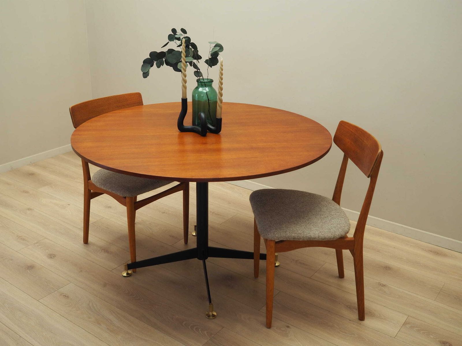 Teak Round Table, Italian Design, 1970s, Production: Italy photo Furniture