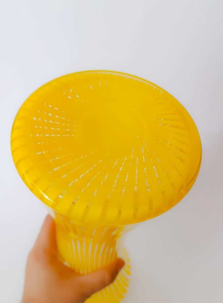 Large Murano Glass Vase Filigree Yellow Vintage Design By Santillana Martens photo Home Decor