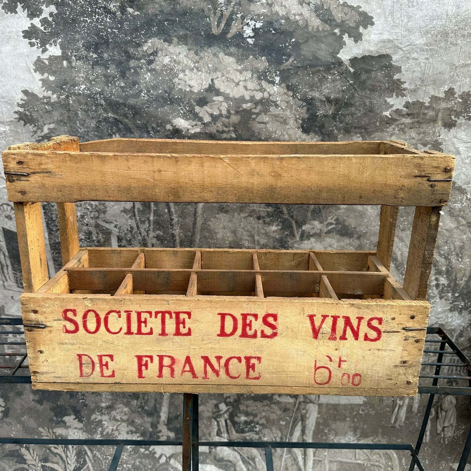 “Societe Des Vins” French Vintage Wine Bottle Carrier Crate   Ten (10) Bottles
