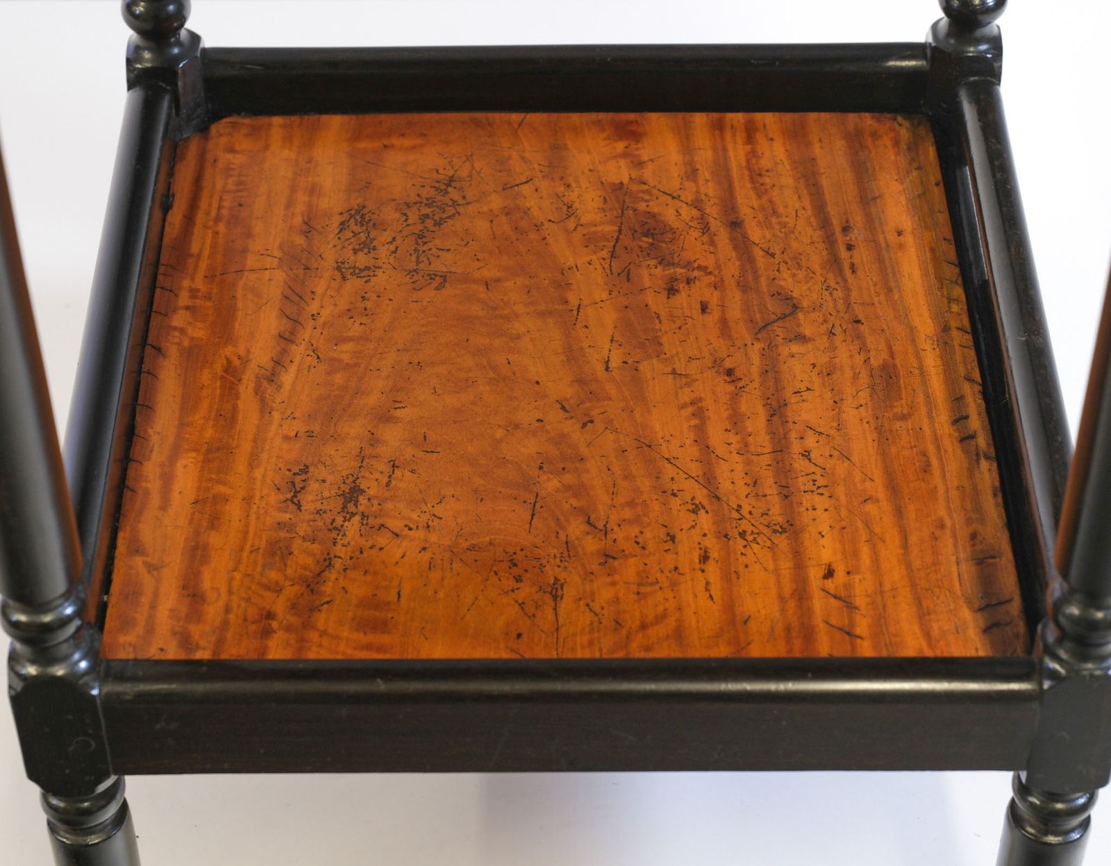 photo furniture 19th Century Ceylonese Ebony & Satinwood Etagère Table Stand