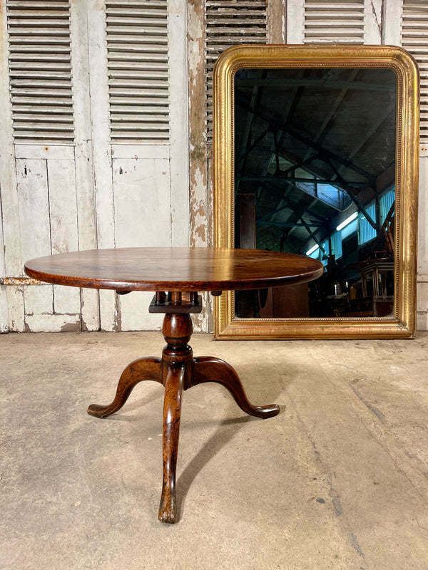 photo furniture Antique Georgian Country House Oak “Bird Cage” Tilt Top Wine Table Circa 1780