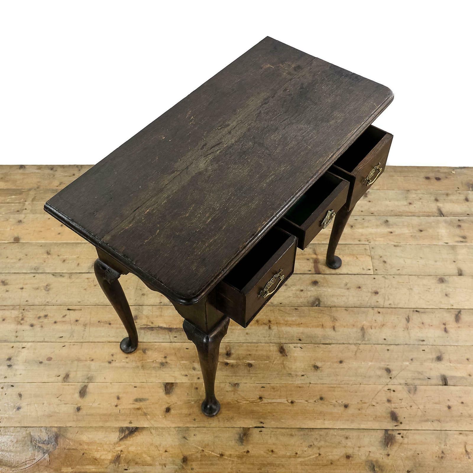 Antique 18th Century Oak Lowboy Table | Antique Tables | Antique Furniture | Antique Side Table photo vinterior