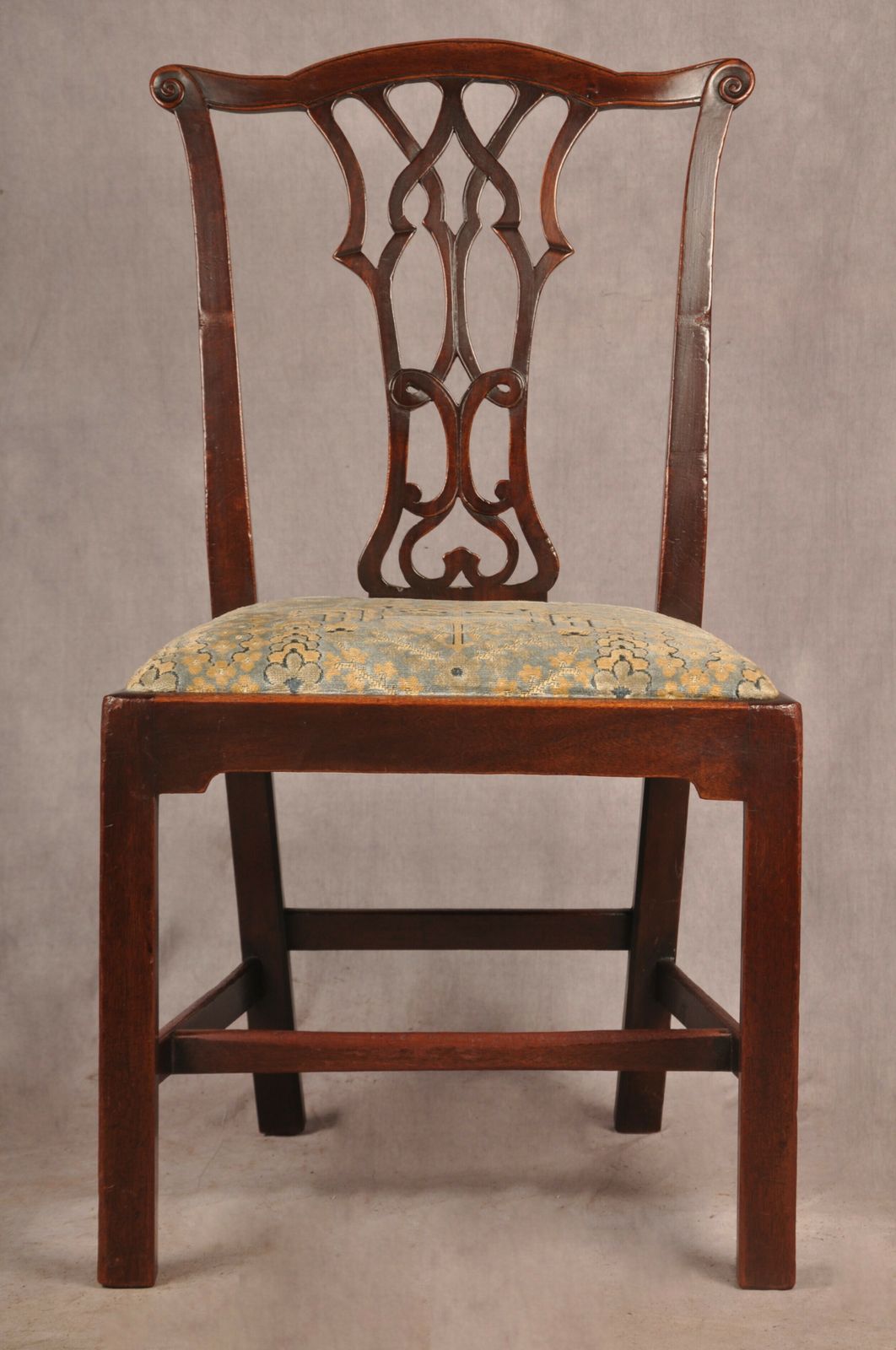 Set Of Six Mahogany Chippendale Chairs photo Furniture