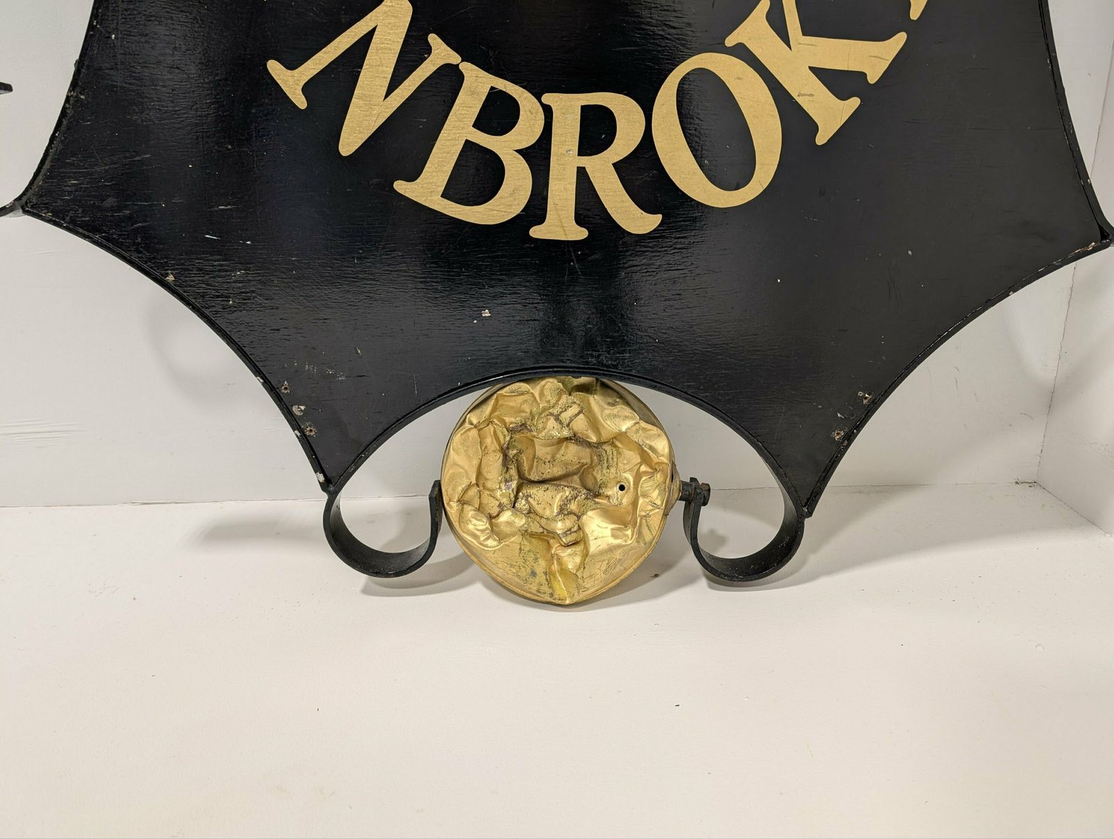 400.0 Jewellers And Pawnbrokers Antique Sign photo