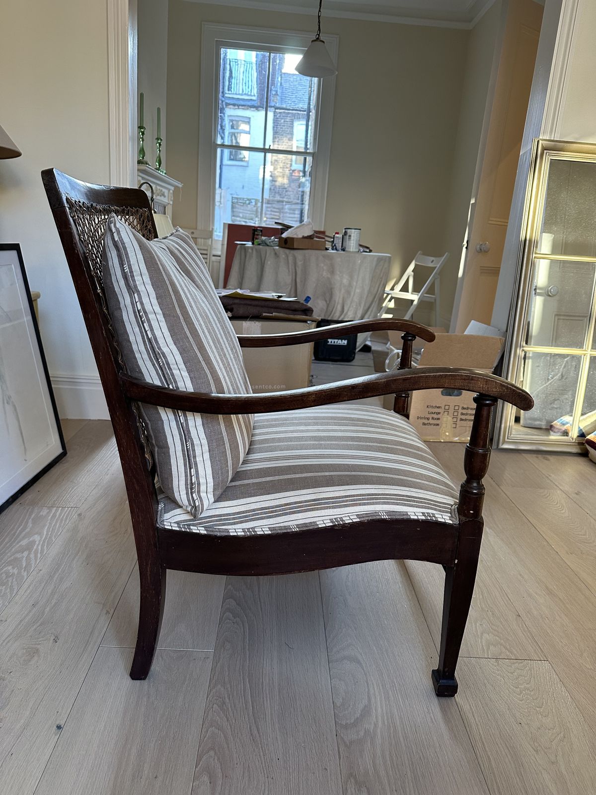 Upholstered Victorian Arts And Crafts Chair photo vinterior