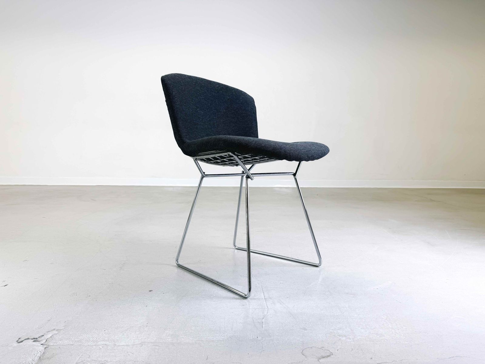 Set Of 4 Chairs Harry Bertoia Knoll Intenational 1980s Upholstered photo vintage