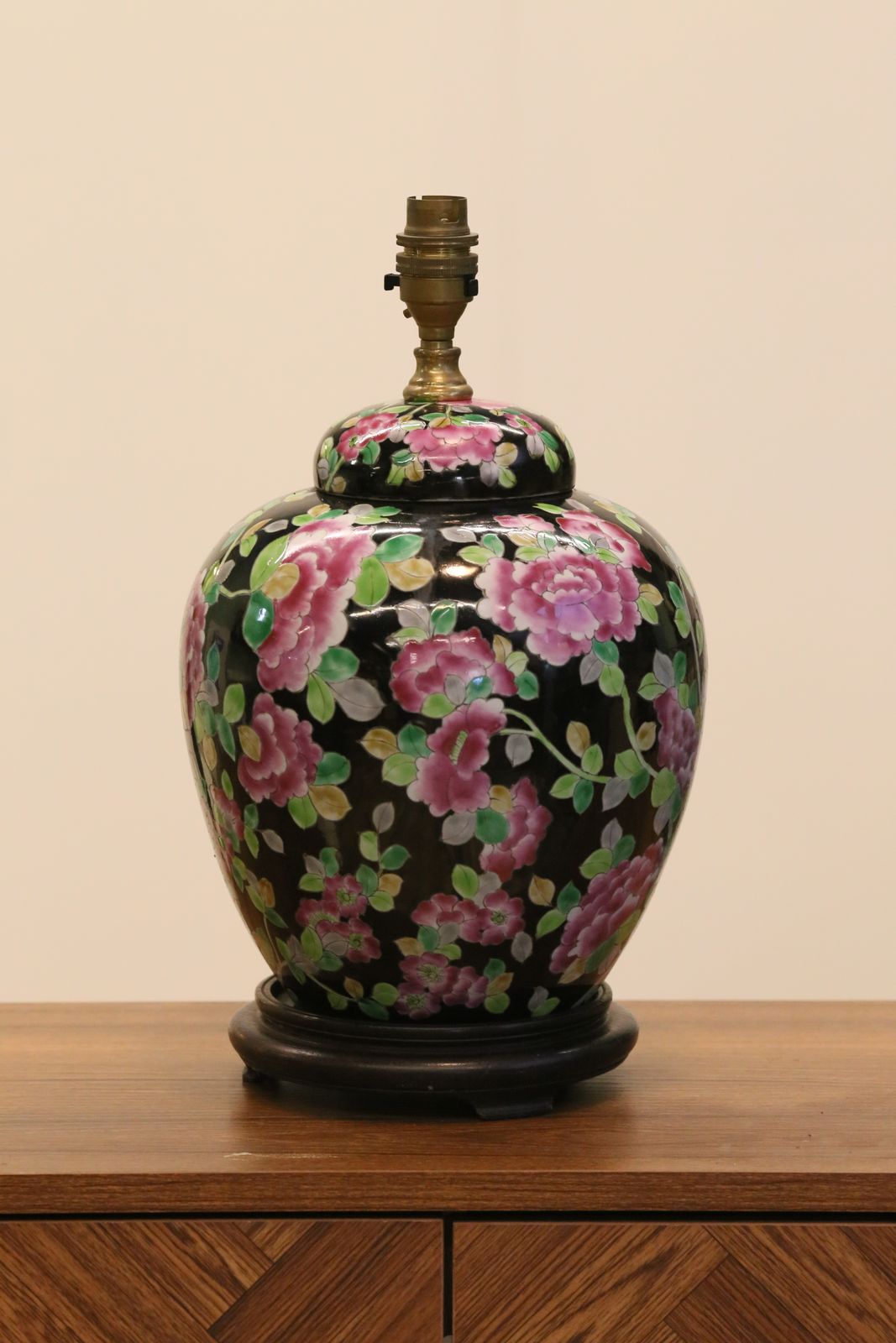 Chinese Antique Porcelain Lamp With Floral Motif   51cm Height photo vinterior