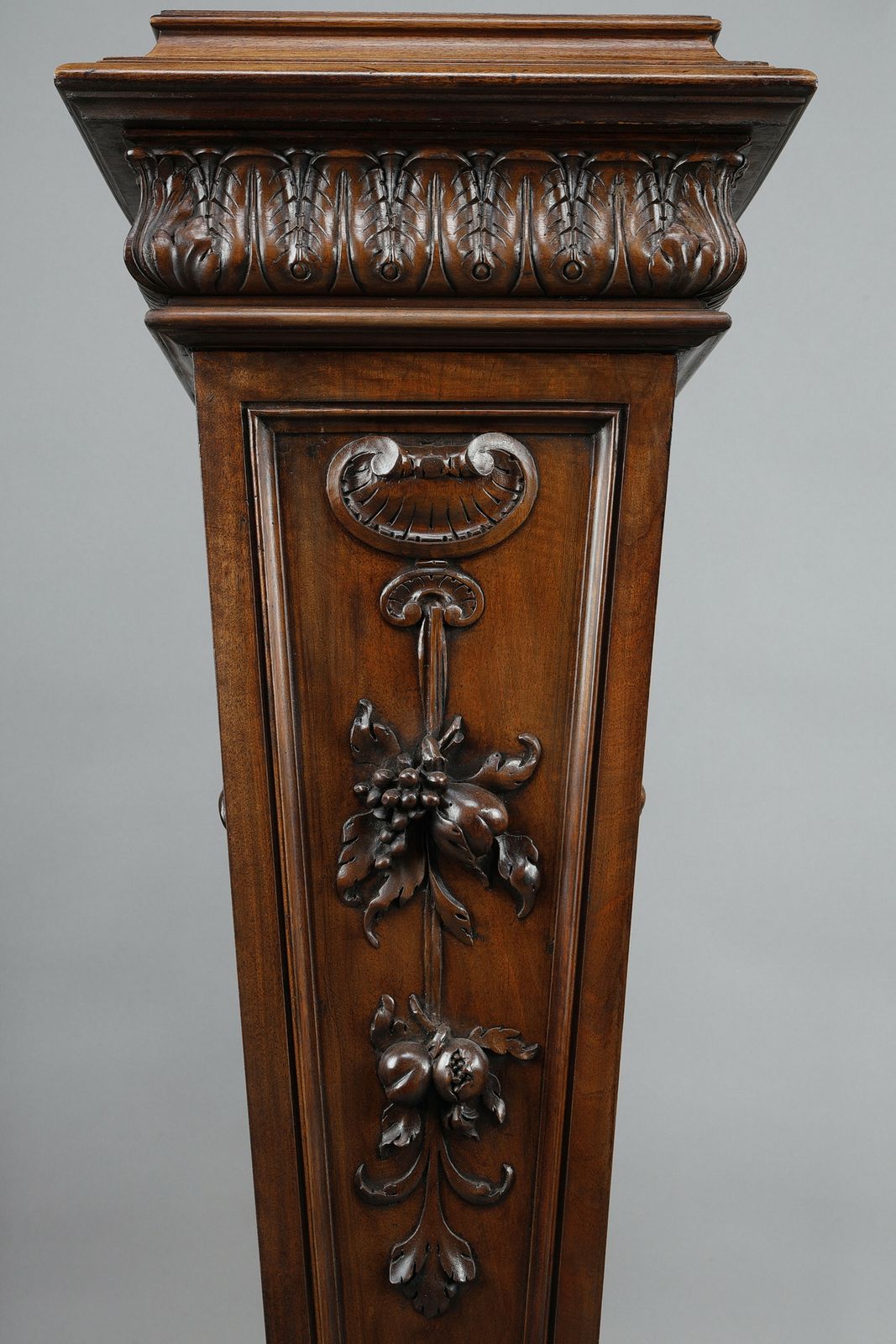 Pair Of Carved Molded Walnut Sellettes With Fruit And Plant Decorations photo vinterior