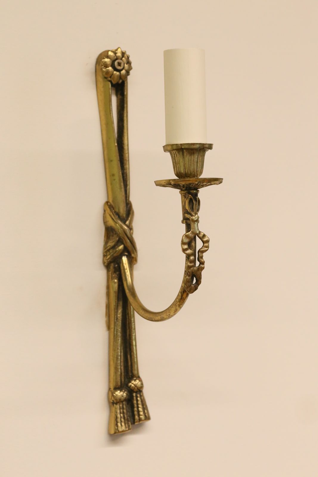 Set Of Three Electrified French Antique Brass Wall Sconces   H30cm photo for sale