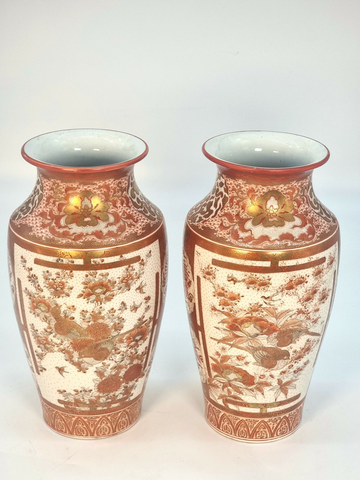 A Large Pair Of Japanese Hand Painted Kutani Porcelain Vases, Circa 1890 photo vinterior