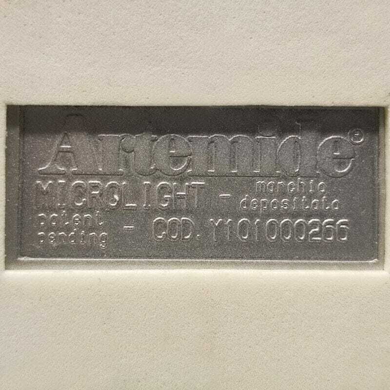 photo vinterior 1990s Gorgeous Blue Table Lamp "Microlight" By Ernesto Gismondi For Artemide. Made In Italy