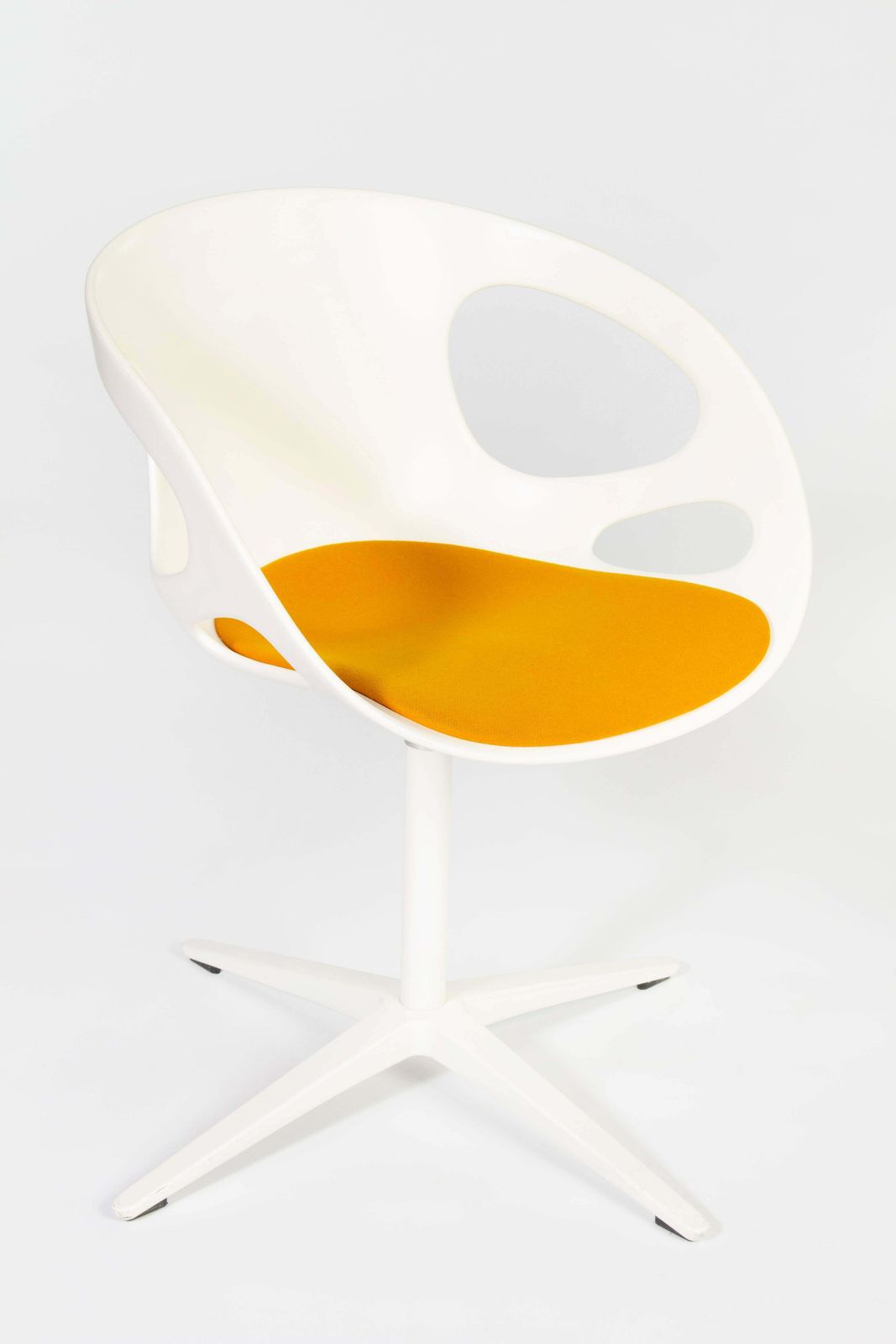 Fritz Hansen Rin Dining Swivel Chair Set By Hiromichi Konno (Set Of 4) photo buy