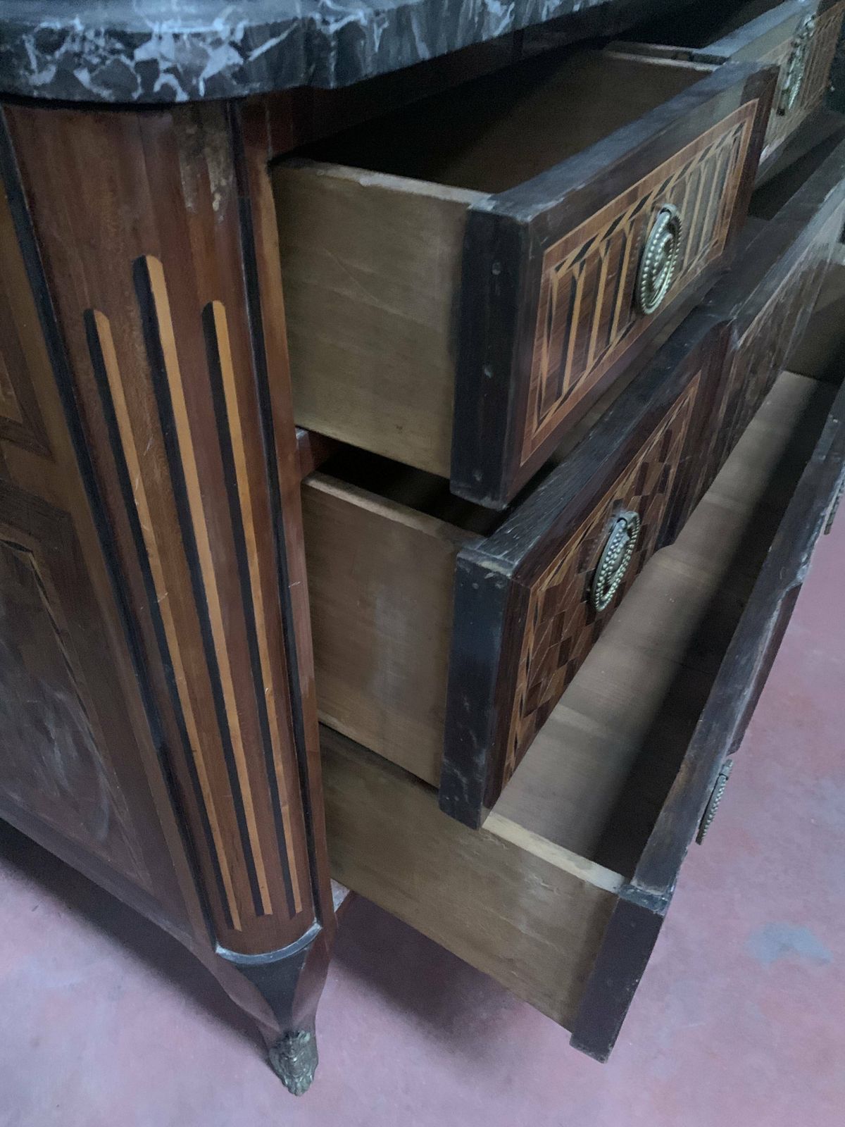 Transition Chest Of Drawers In Rosewood And Amaranth Veneer, 19th Century photo for sale