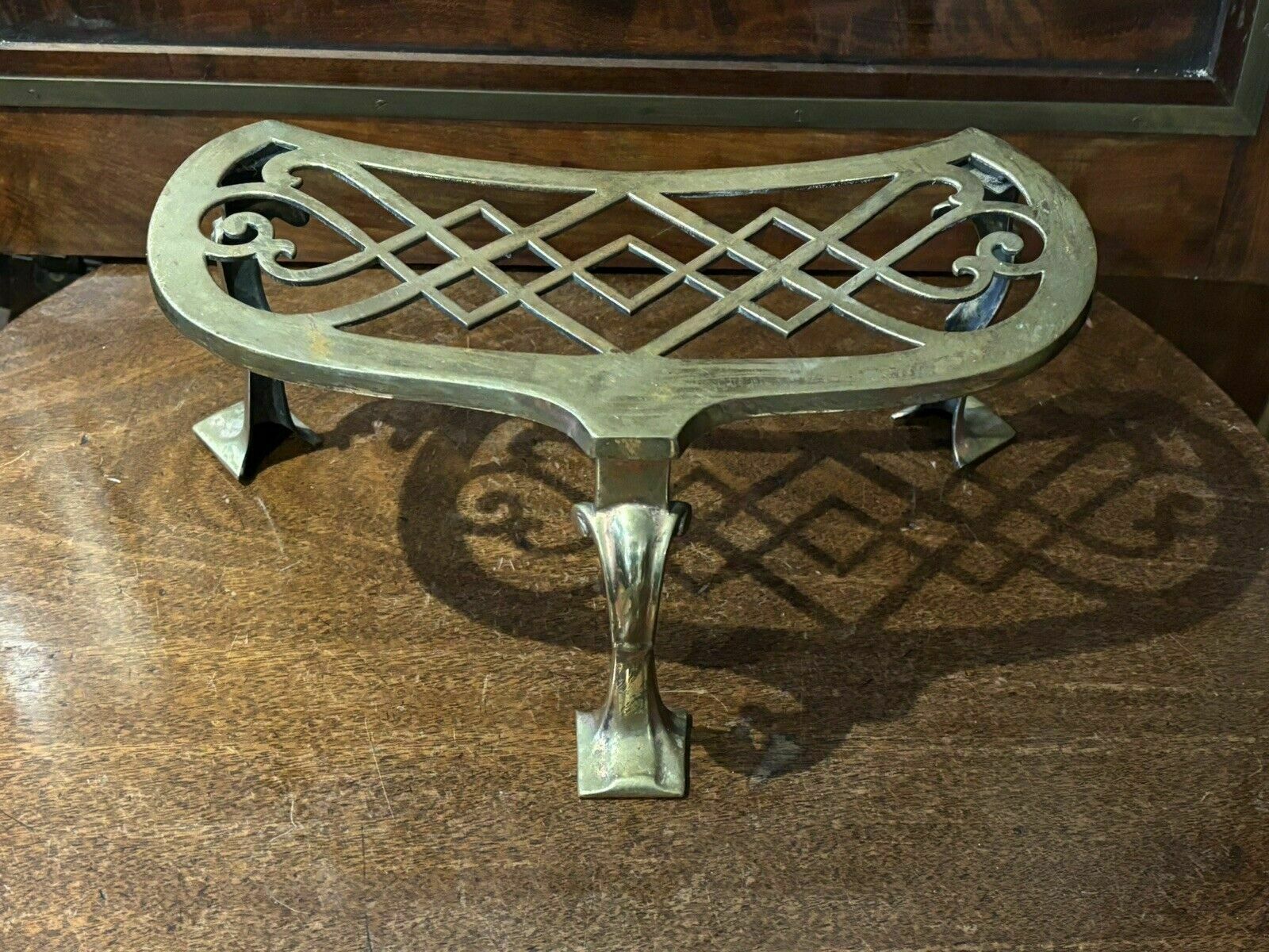 Antique Brass Footman, Kettle Stand photo Furniture