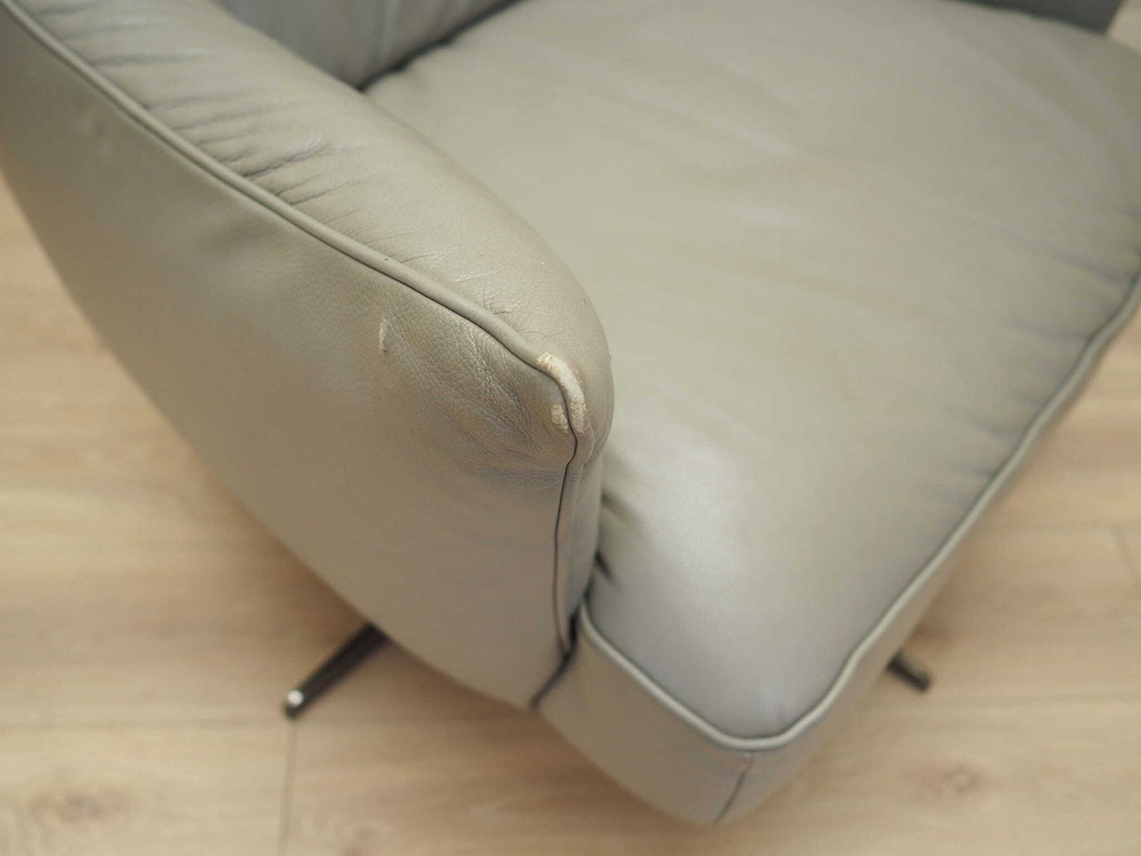photo for sale Leren Draaifauteuil, Italiaans Design, Jaren 1990, Fabrikant: Natuzzi