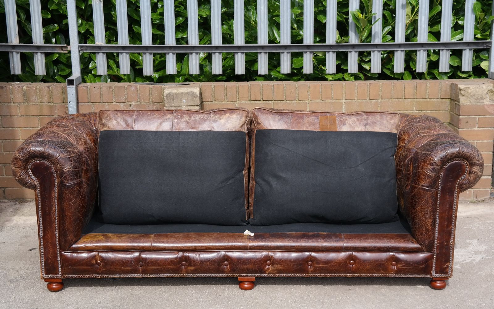 Superb Timothy Oulton Westminster Feather 2.5 Seater Leather Sofa Vintage Cigar photo 2800.0
