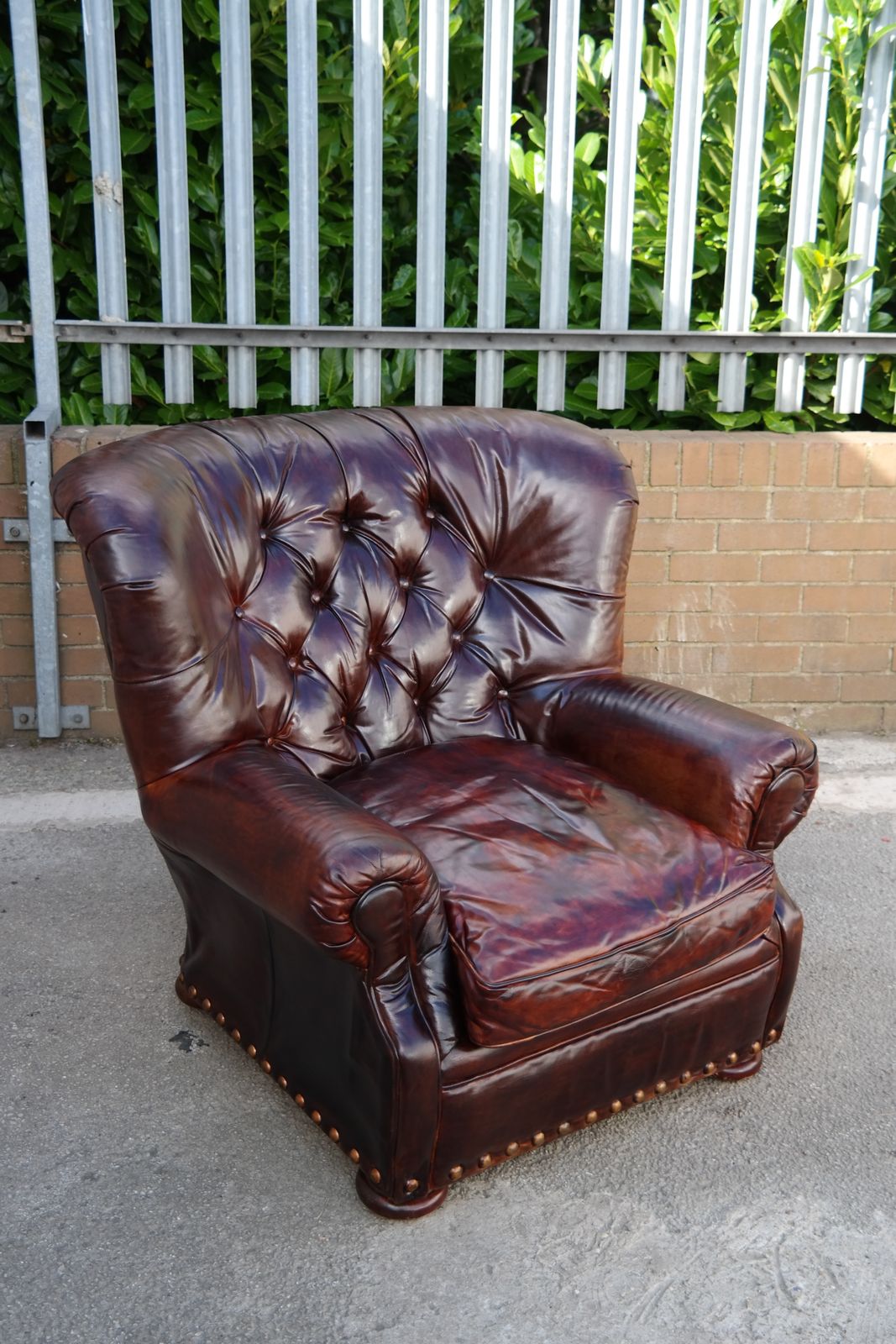 Restoration Hardware Writers Henredon Leather Armchair Footstool Antique Brown photo 3000.0