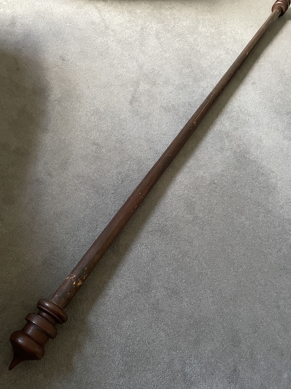 Wooden Curtain Pole (220cm Long X 5cm Diameter) With 2 Finials (18cm Long X 9.5cm Diameter) And 20 Wooden Rings (10cm Diameter)