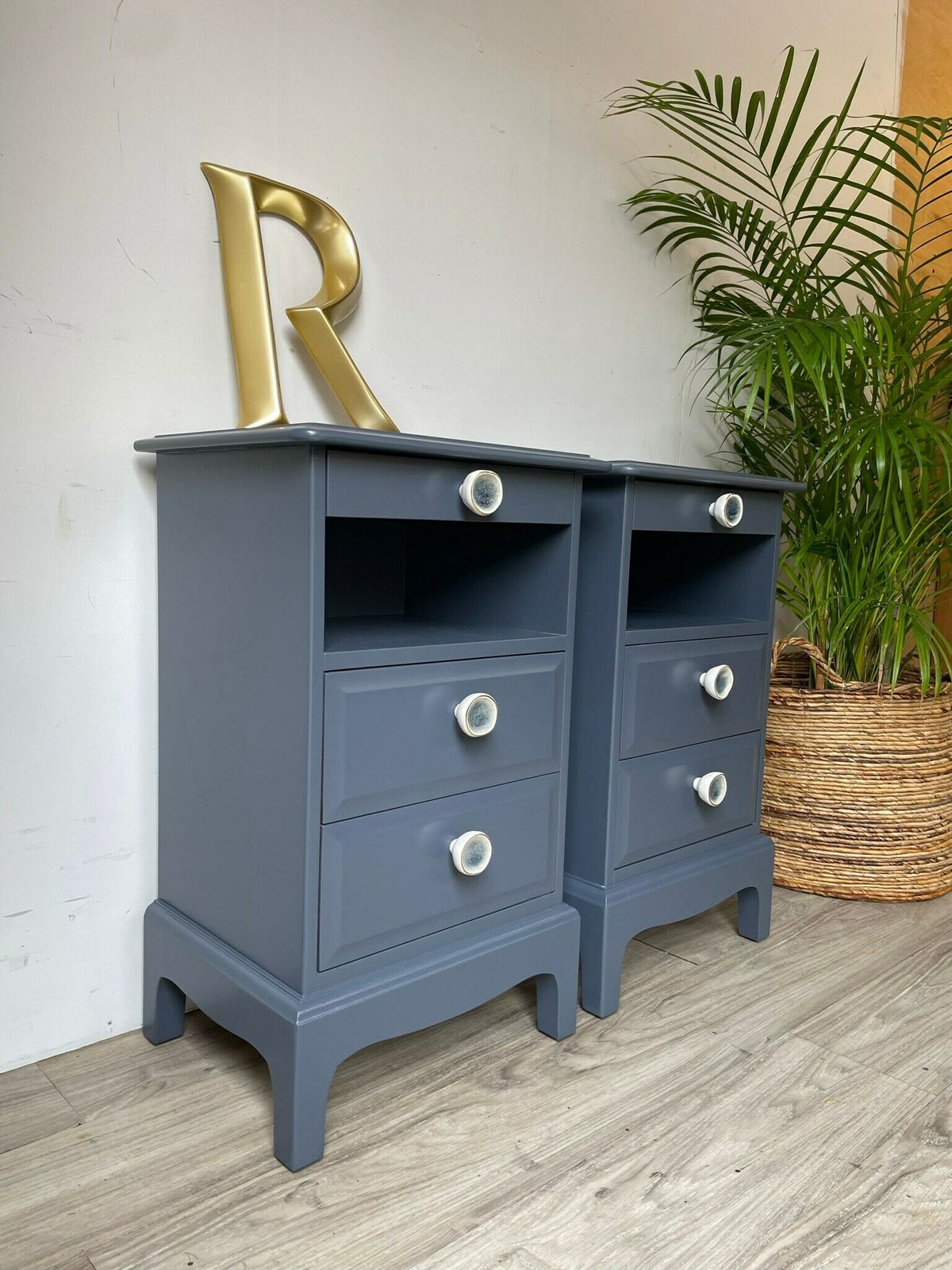 Stag Minstrel Pair (2) Of Narrow Bedsides Painted Blue photo furniture