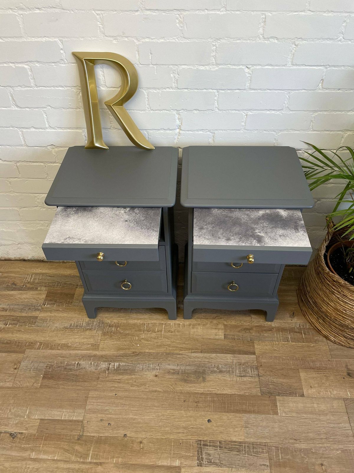 Stag Minstrel Narrow Pair (2) Of Bedsides Painted Grey photo for sale