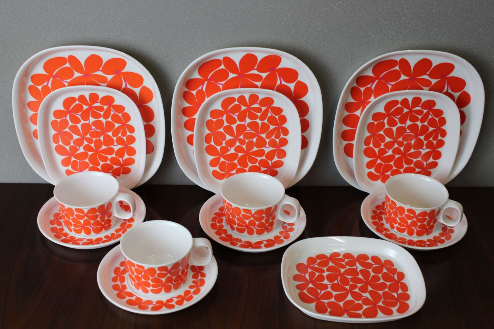 Stig Lindberg Balett Series Ornamin Teaset 1967 photo furniture