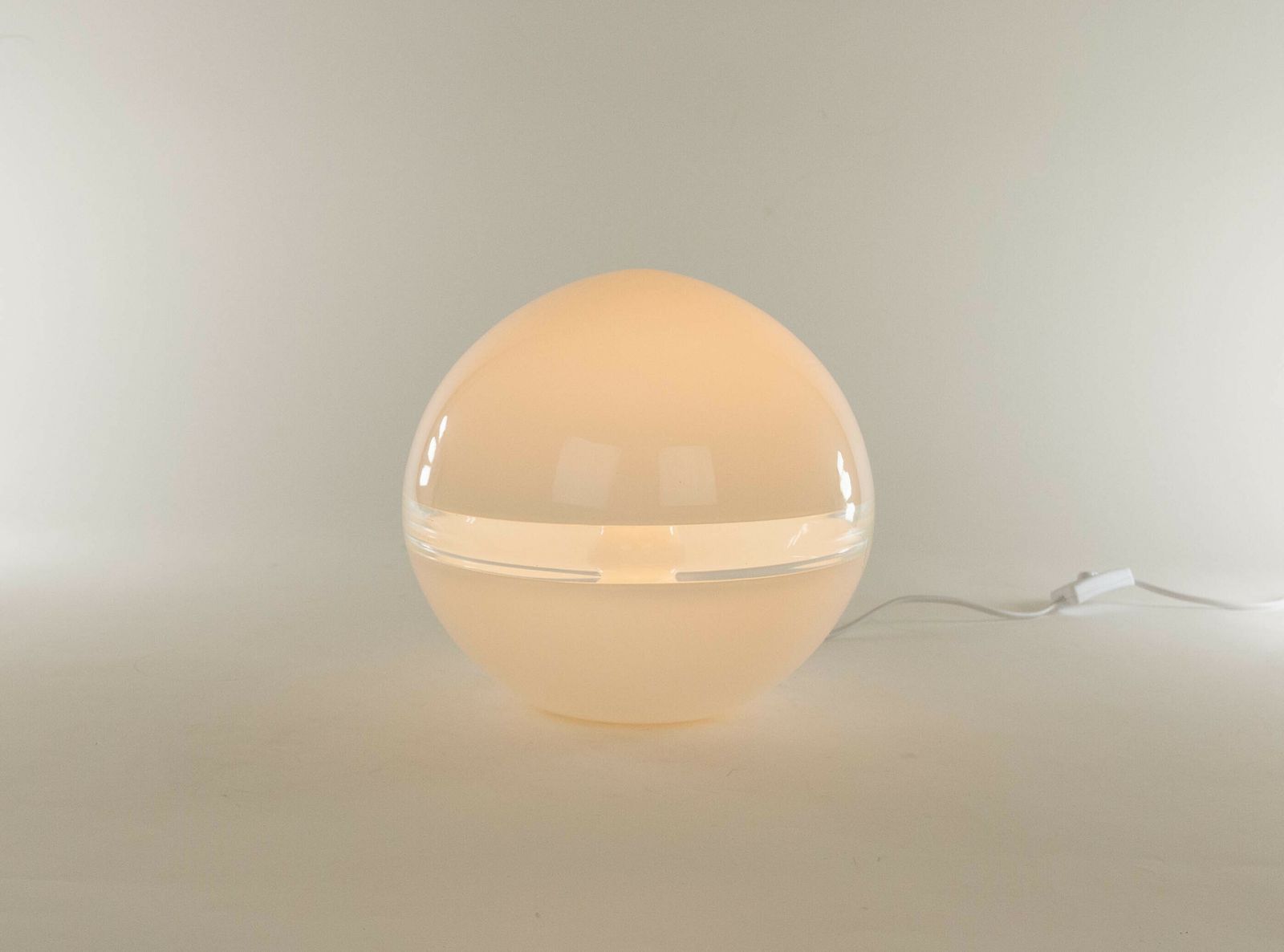 White Lt 230 Glass Table Lamp By Carlo Nason For A.V. Mazzega, 1970s photo 1360.0