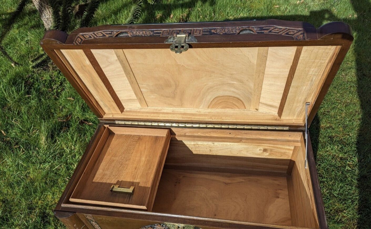 Superb Vintage Chinese Carved Camphor Wood Blanket Chest Delivery Available 0170. photo for sale