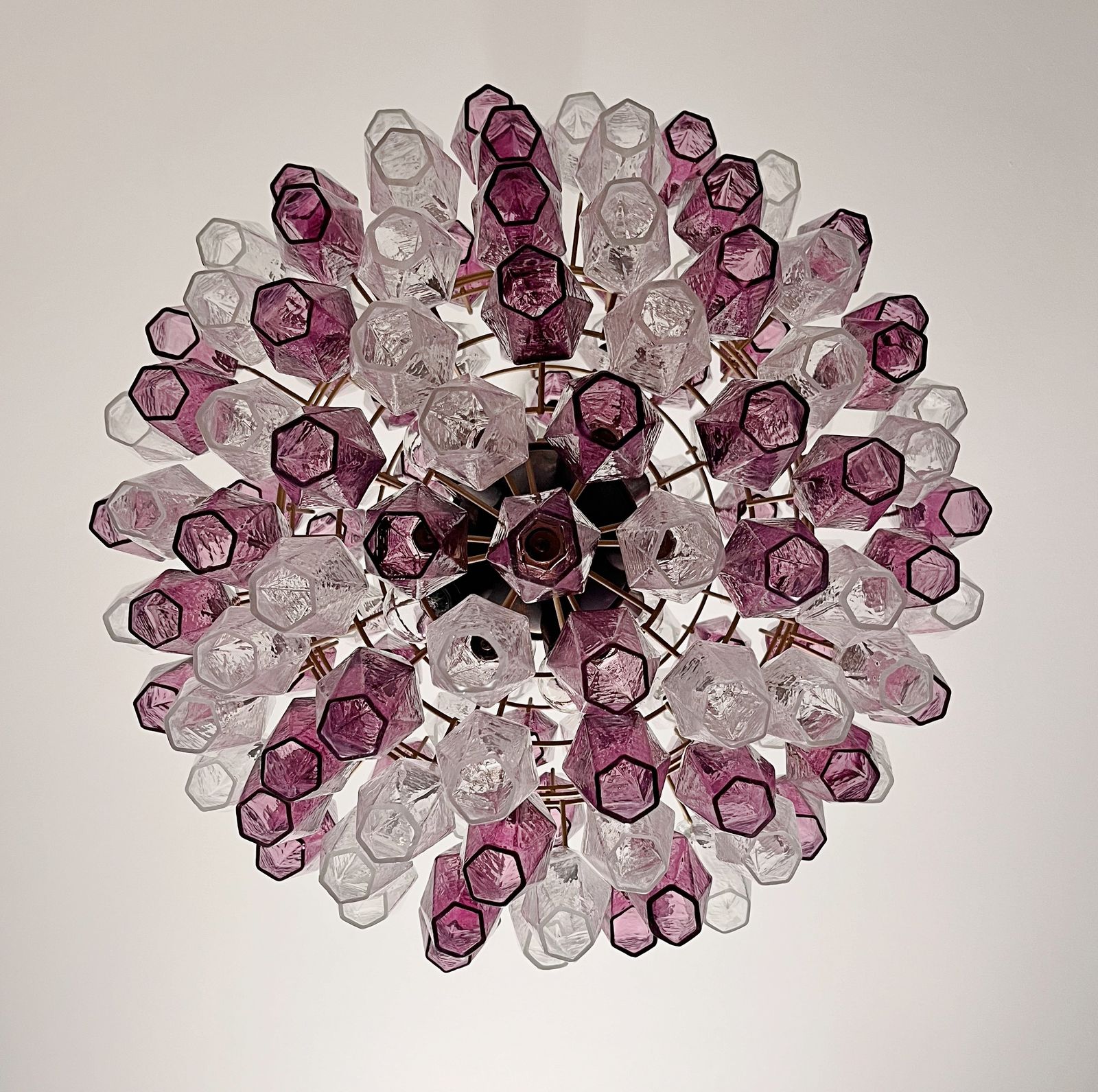 photo buy Amazing Spherical Murano Poliedri Candelier   140 Poliedri Trasparent And Amethyst