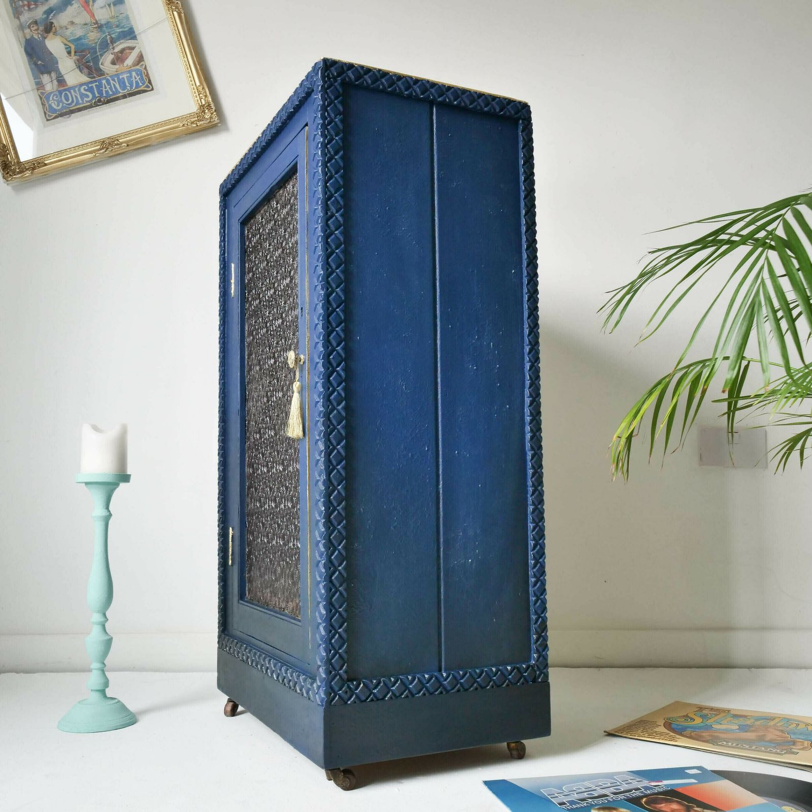 photo furniture Display Cabinet   Blue Cocktail Bar   Teal Shelves   Gold Leaf Hand Painted   Bespoke   Resin   Colourful Abstract Bar  Unique Furniture
