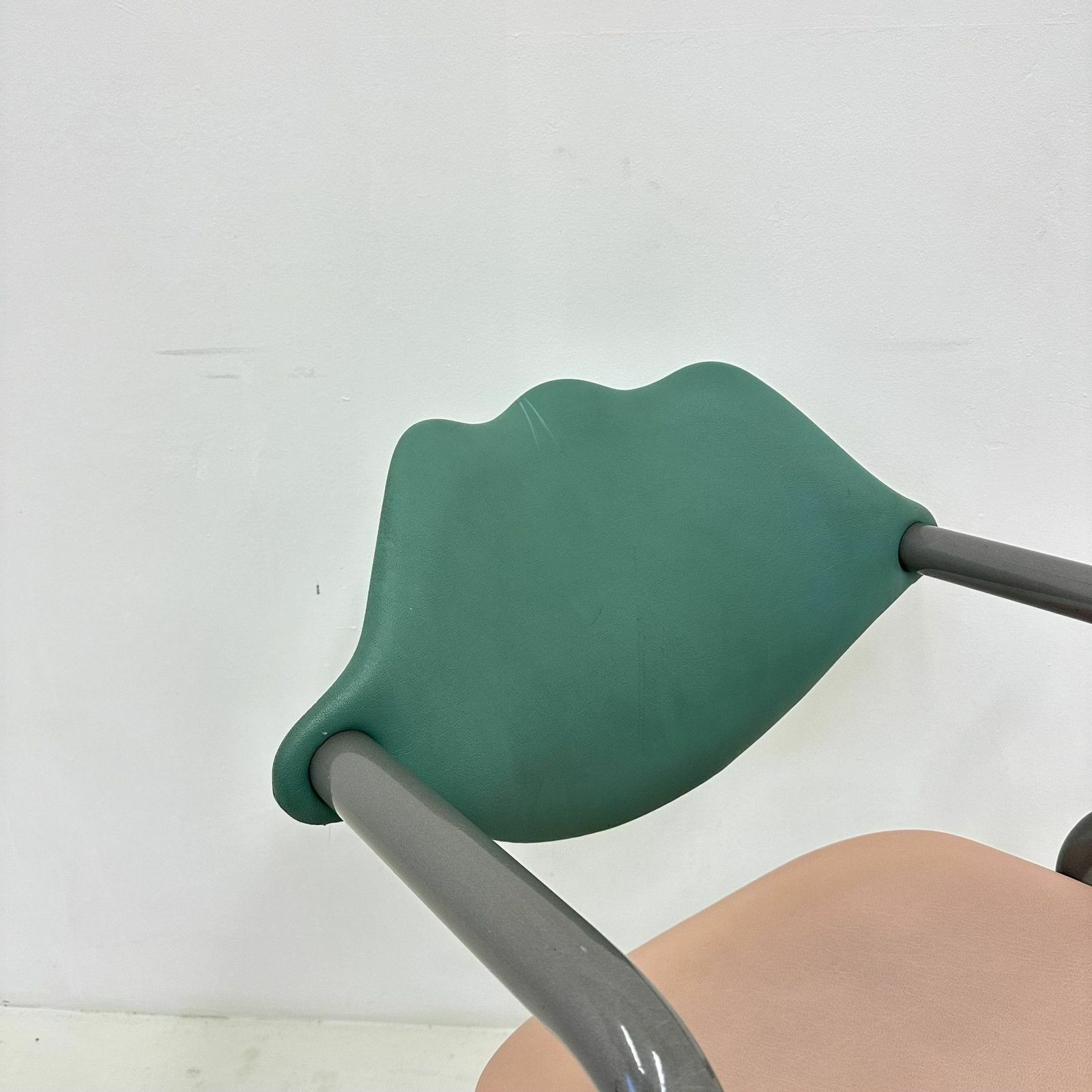 Memphis Stijl Lederen Fauteuil, Jaren 1980 photo 360.0