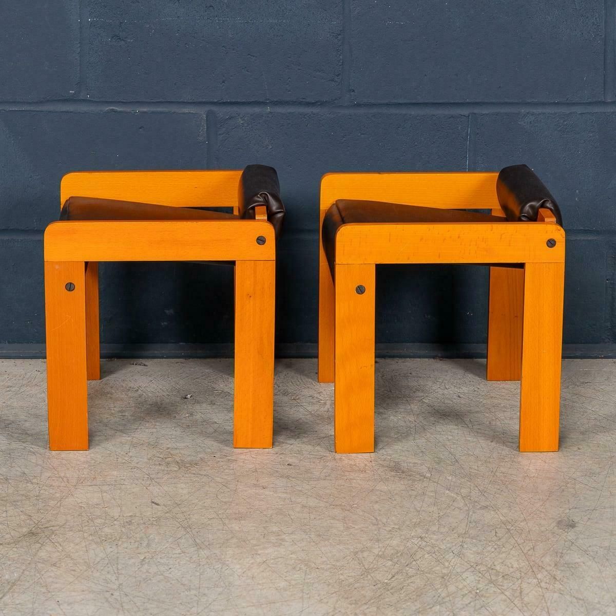 20th Century Italian Pair Of Children's Bauhaus Style Armchairs C.1980 photo Furniture