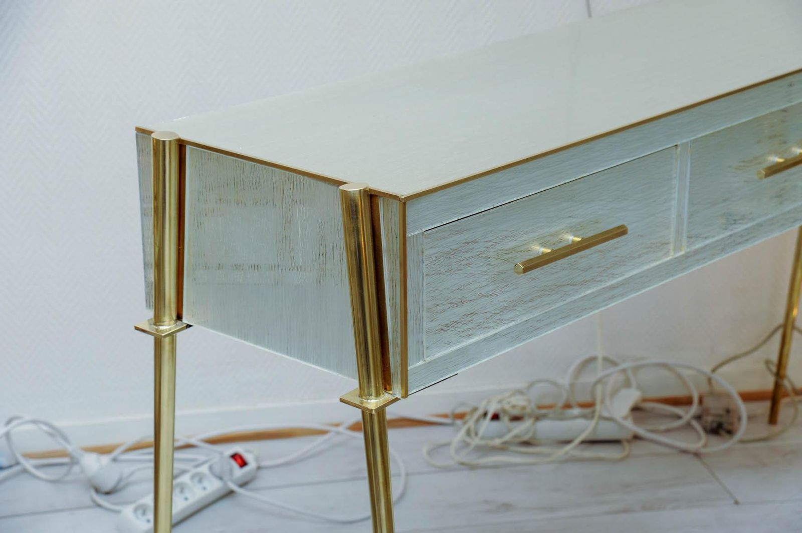 Console Table In Mirror photo 5020.0
