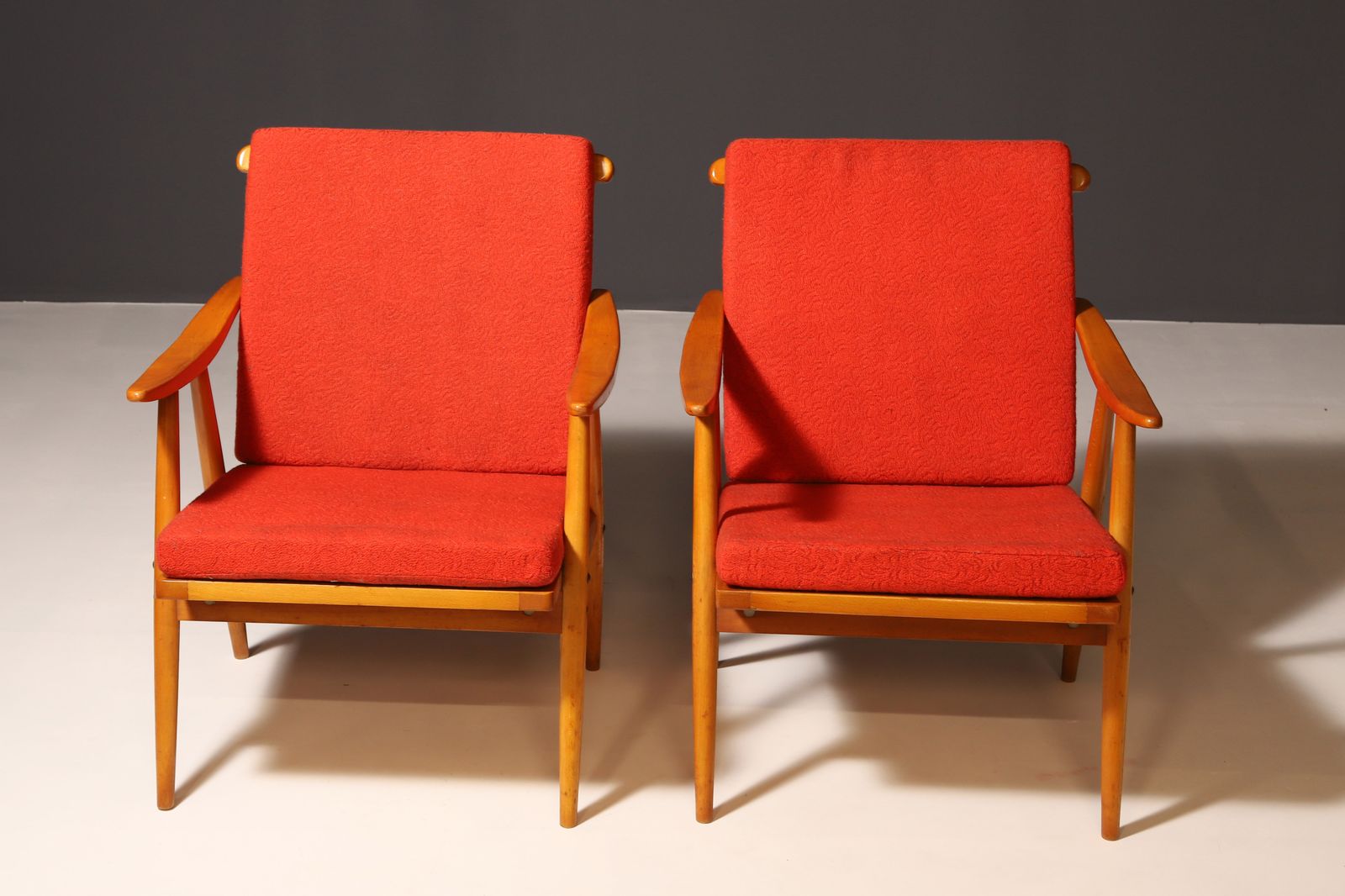 Pair Of Midcentury Armchairs By Jaroslav šmídek For Ton, 1970´S
