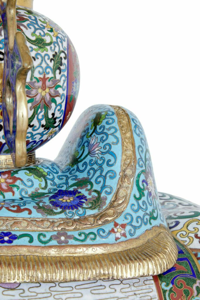 Early 20th Century Large Chinese Cloisonne Enamel Elephant photo vinterior