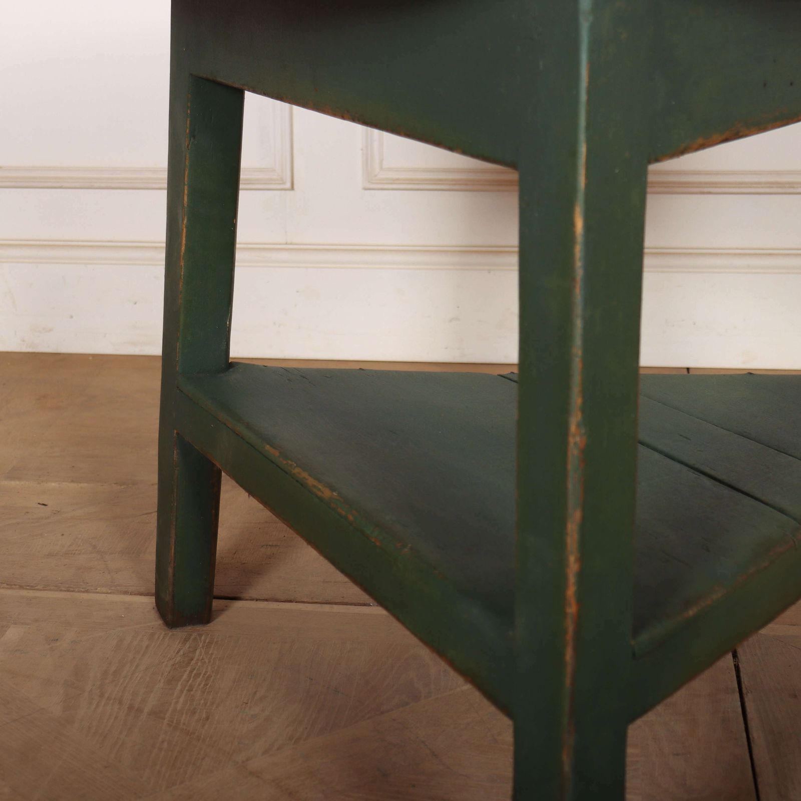 Welsh Painted Cricket Table, 1800s photo Furniture