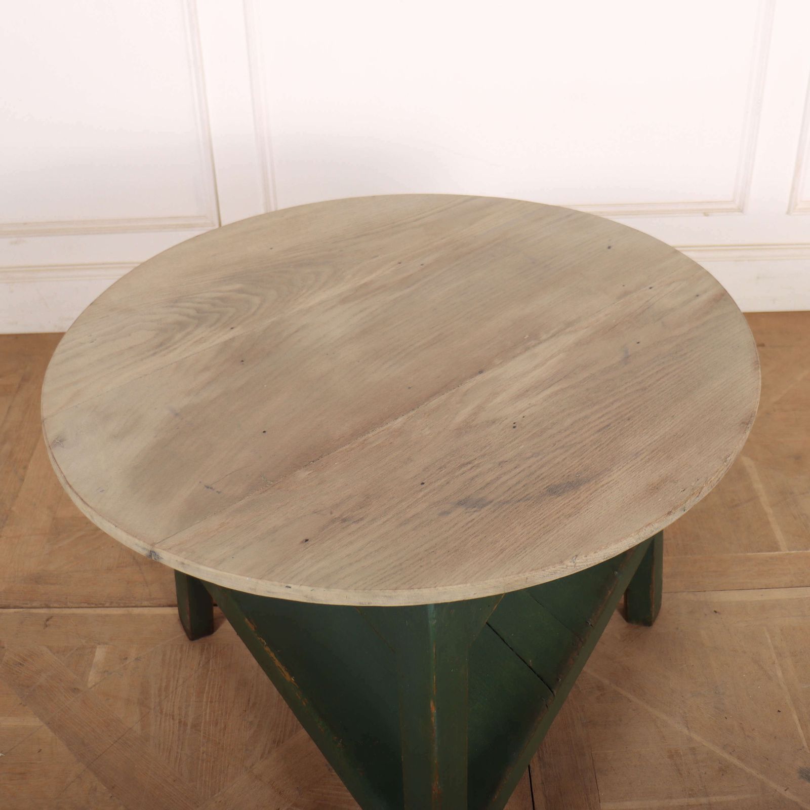 Welsh Painted Cricket Table, 1800s photo 1740.0