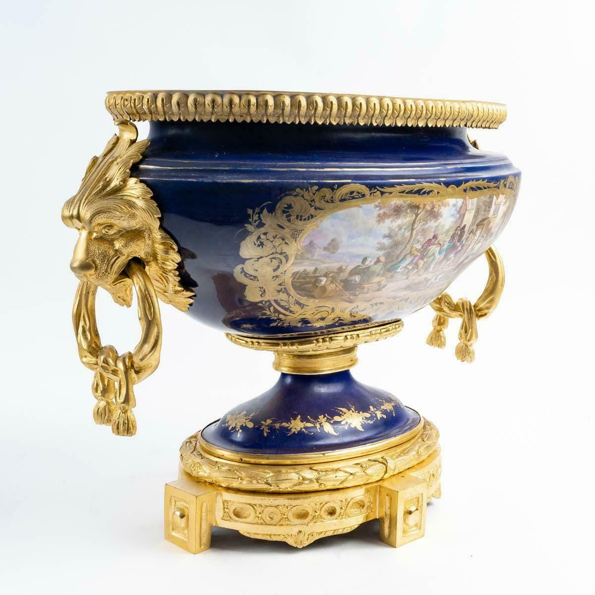 A Large Sèvres Porcelain And Gilt Bronze Bowl, 19th Century, Napoleon III Period photo vinterior