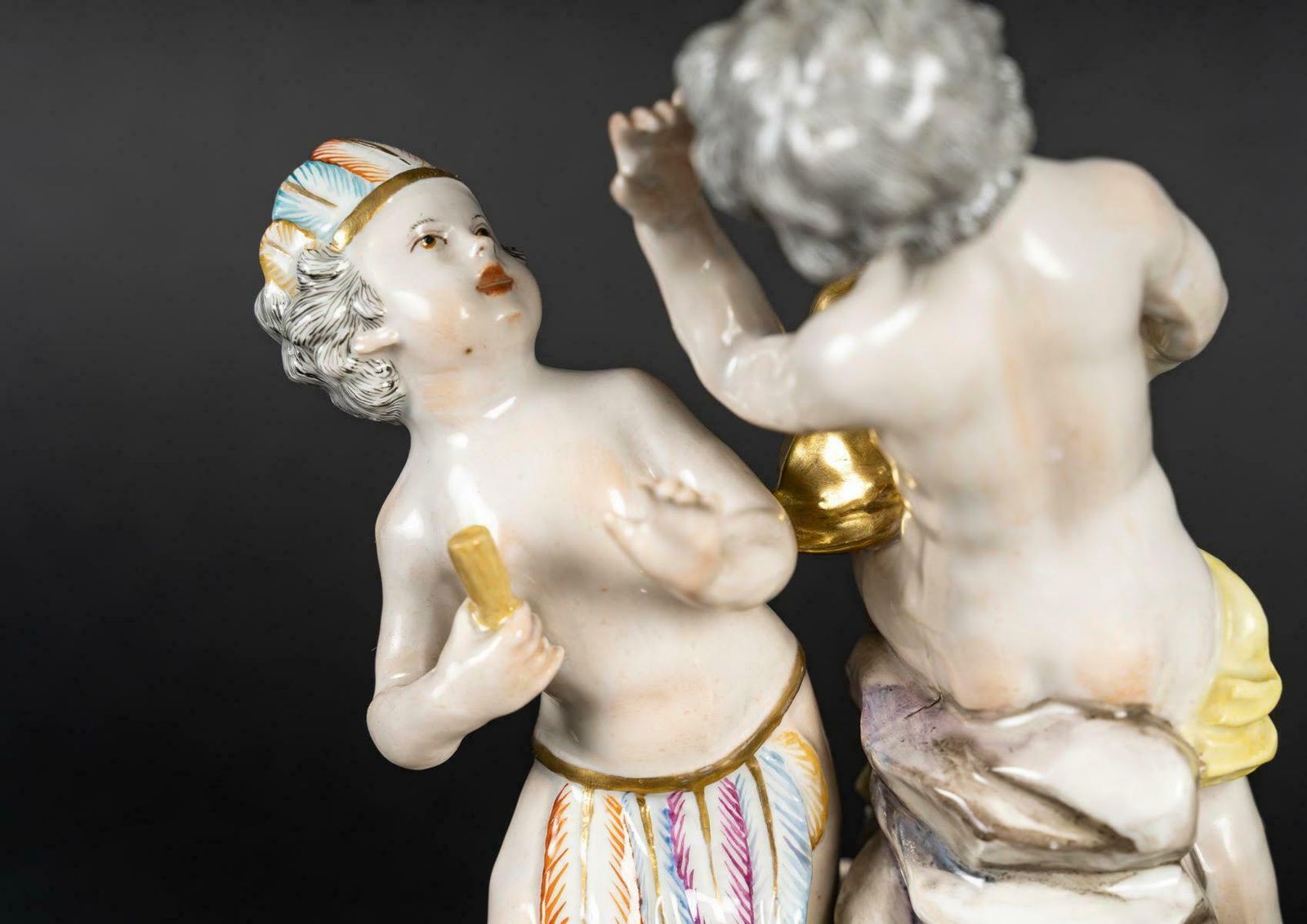 Pair Of 18th Century Or Early 19th Century Meissen Porcelain Groups. photo vinterior